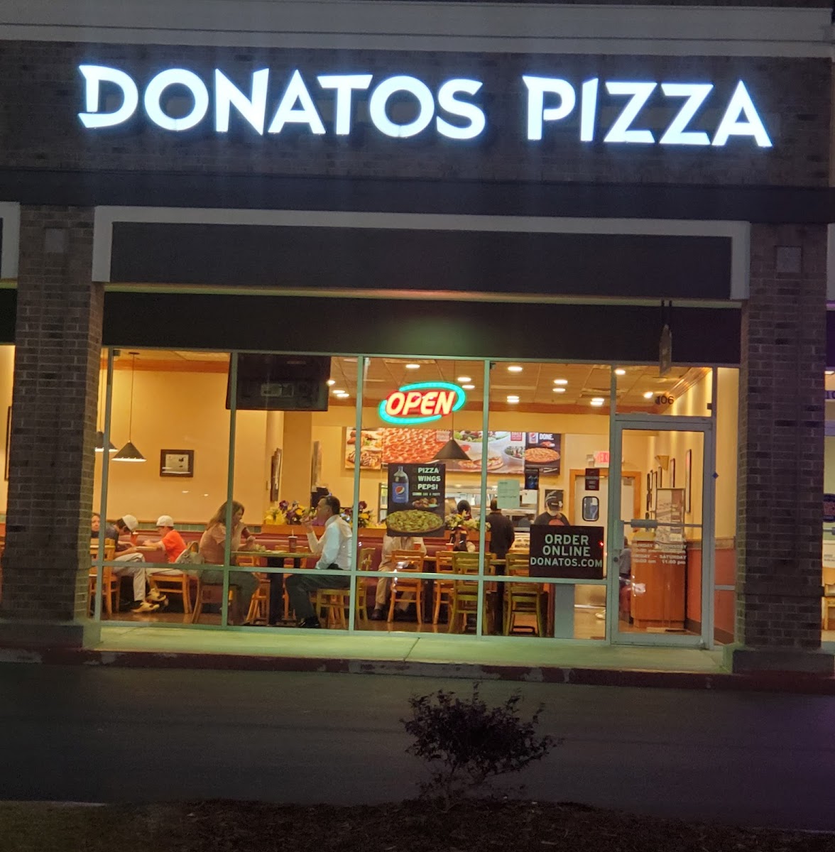 Donatos Pizza